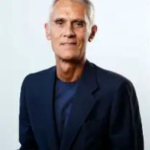 José L. Güell